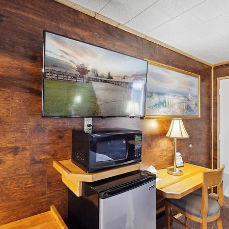 Vindel Motel Mackinaw City Ngoại thất bức ảnh