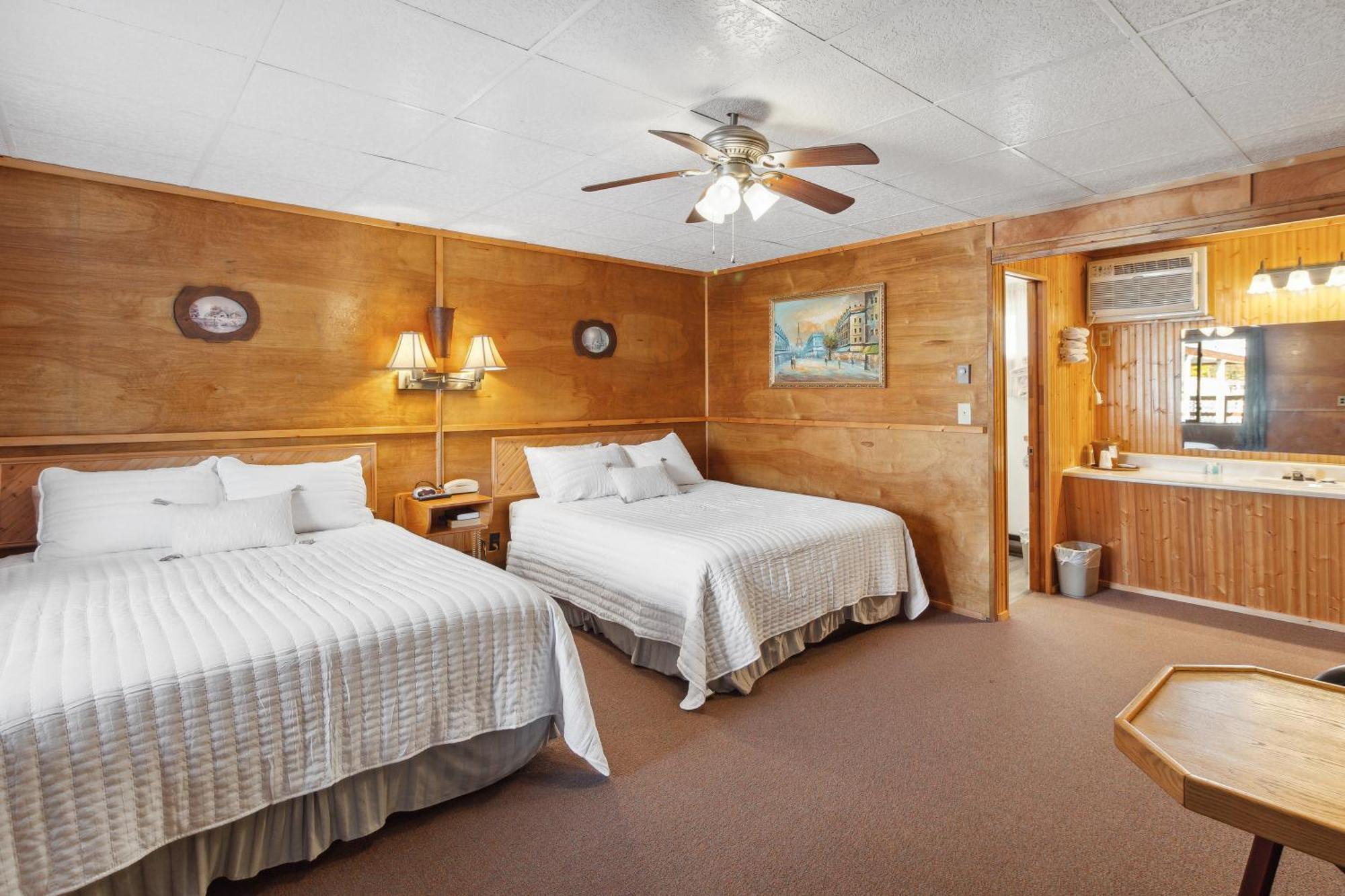 Vindel Motel Mackinaw City Ngoại thất bức ảnh