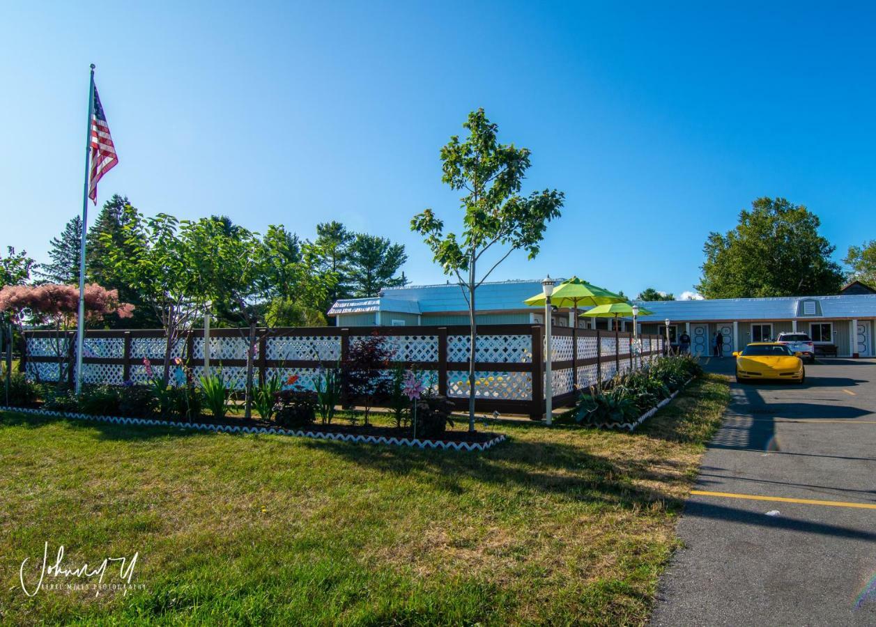 Vindel Motel Mackinaw City Ngoại thất bức ảnh
