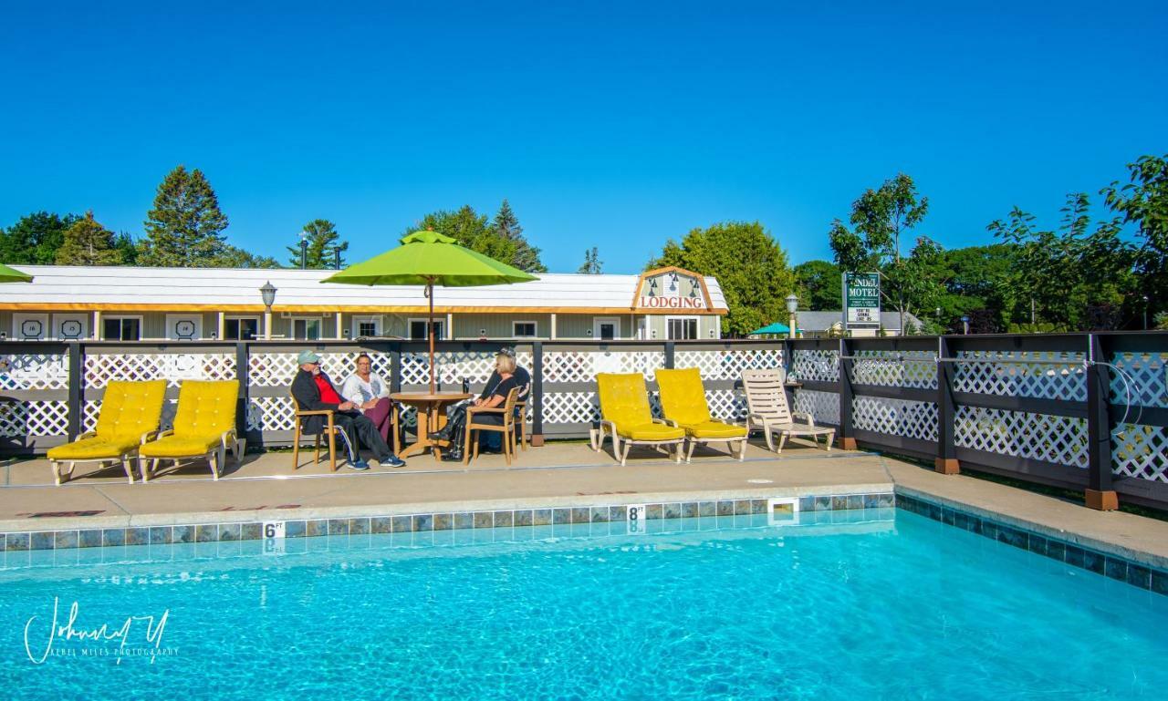 Vindel Motel Mackinaw City Ngoại thất bức ảnh