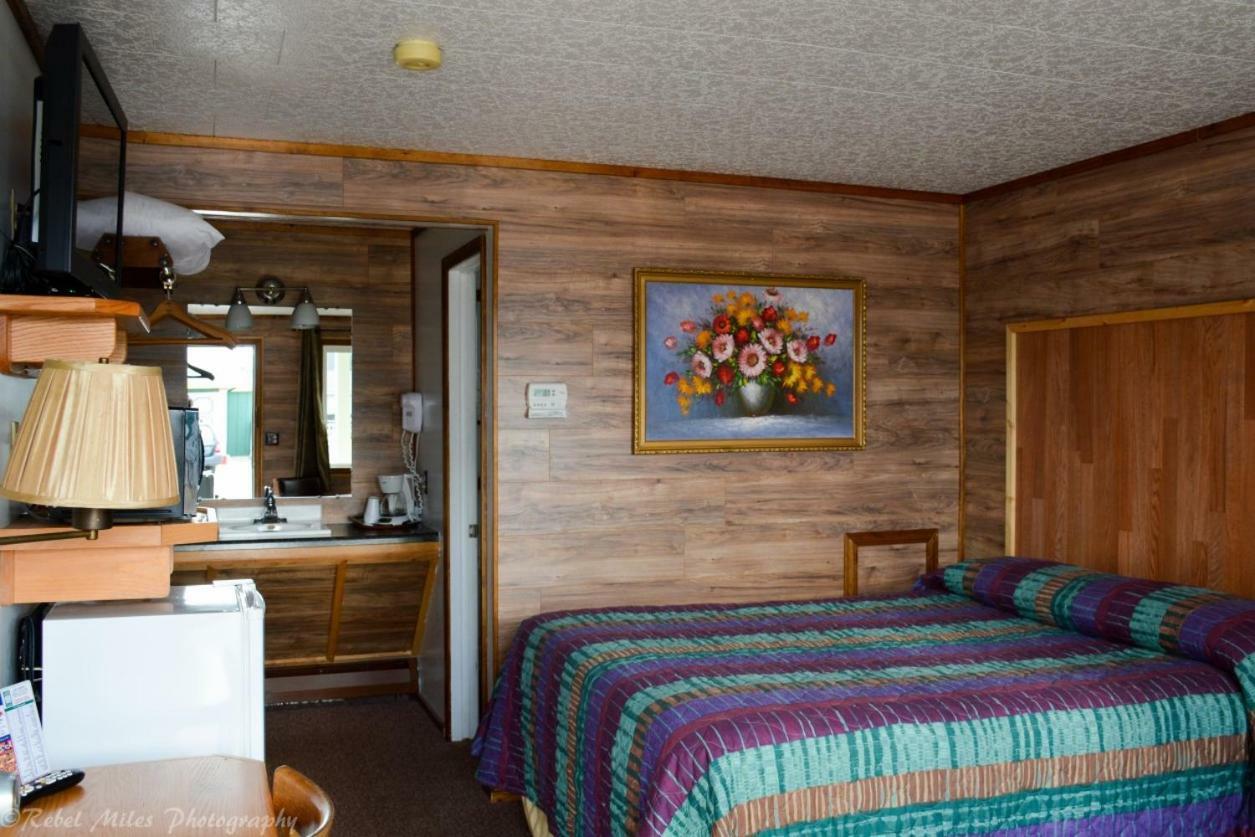 Vindel Motel Mackinaw City Ngoại thất bức ảnh